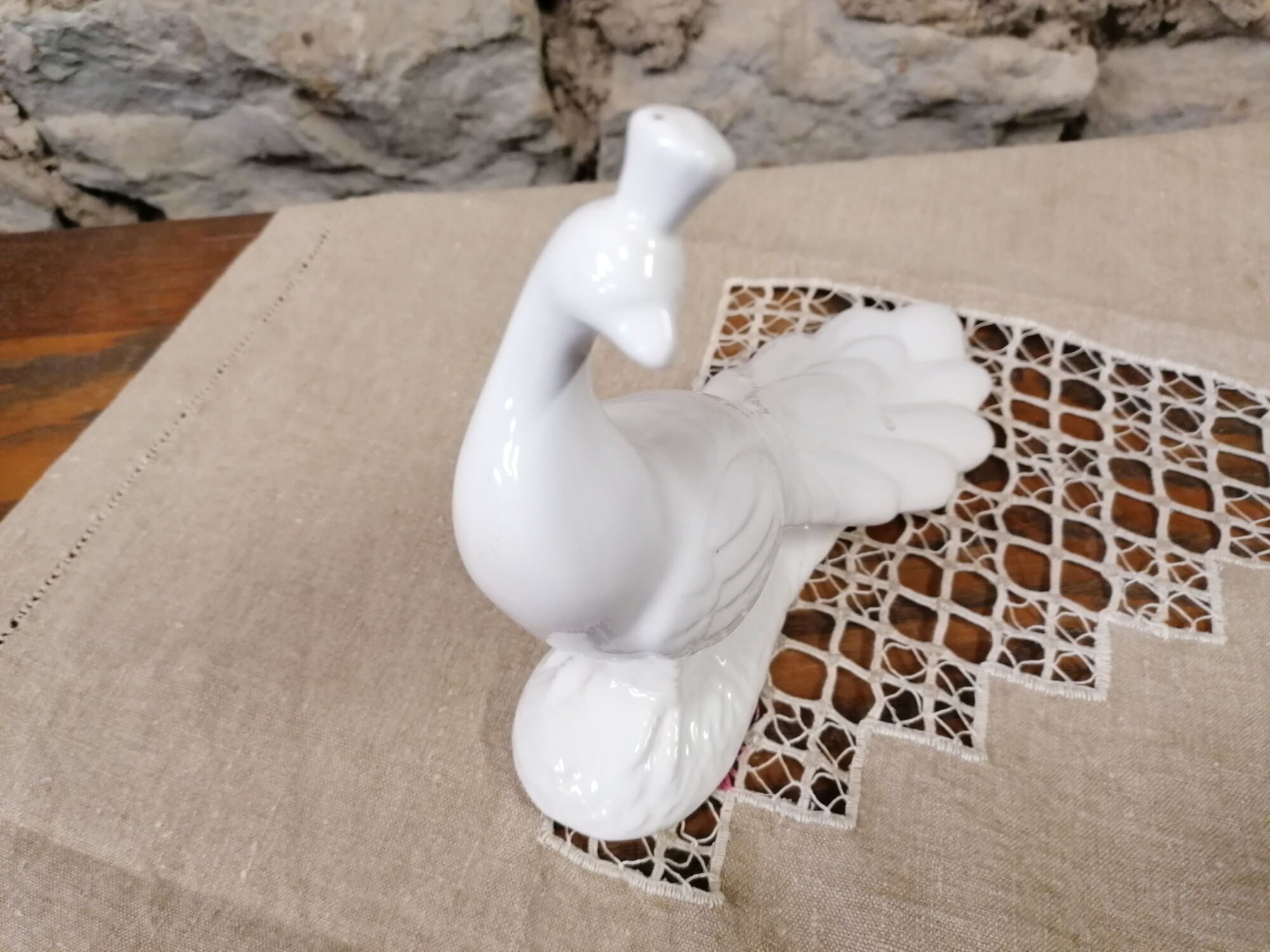 Keraamiline kuju "LIND" - Image 6