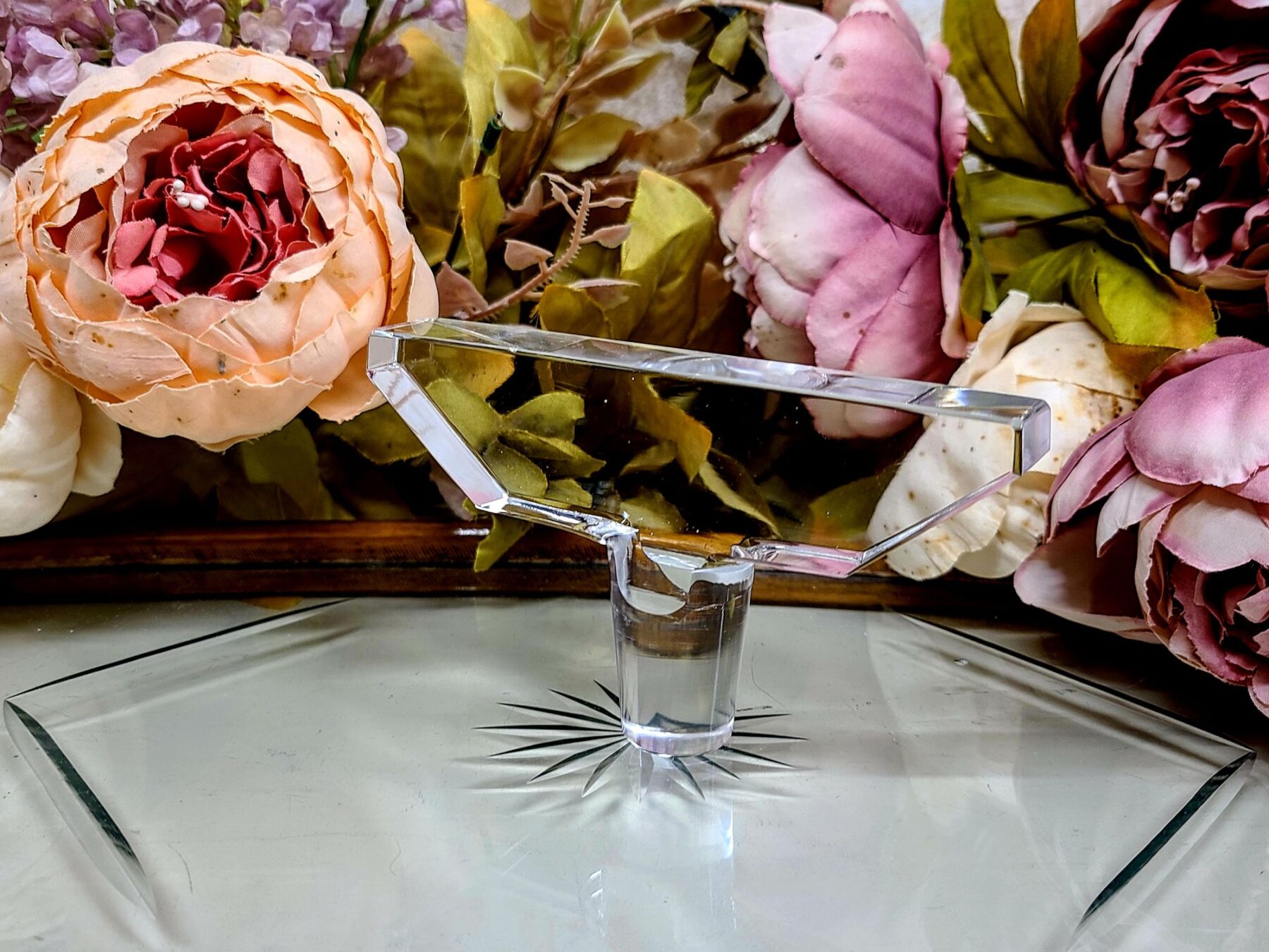 Kristallkarahvin purjeka graveeringuga - Kosta (1950) - Image 4