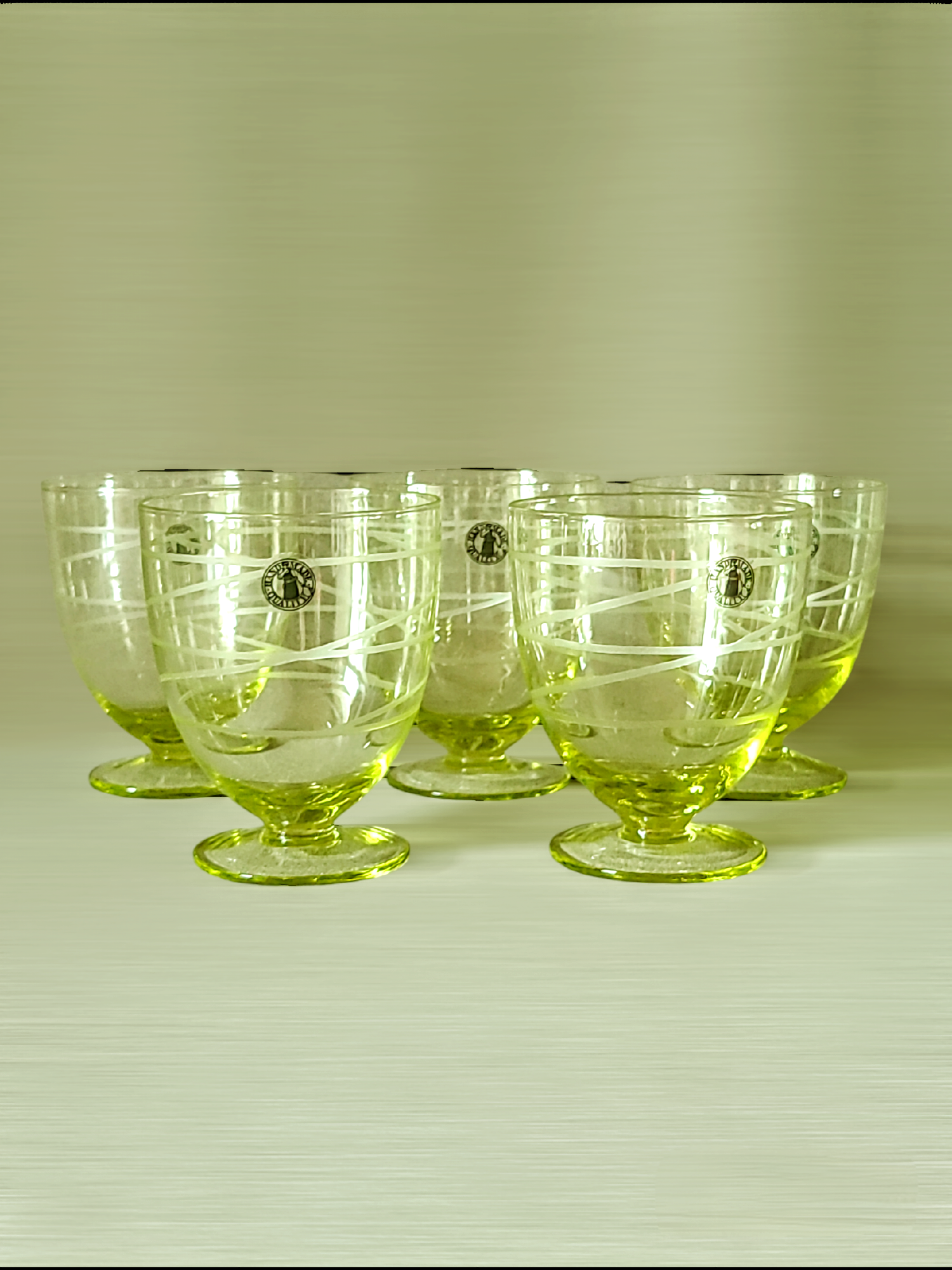 Magustoidu pokaalid jalal 5 tk.