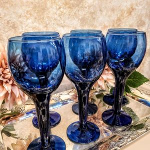 Kuninglikud koobaltsinised veiniklaasid (6 tk)