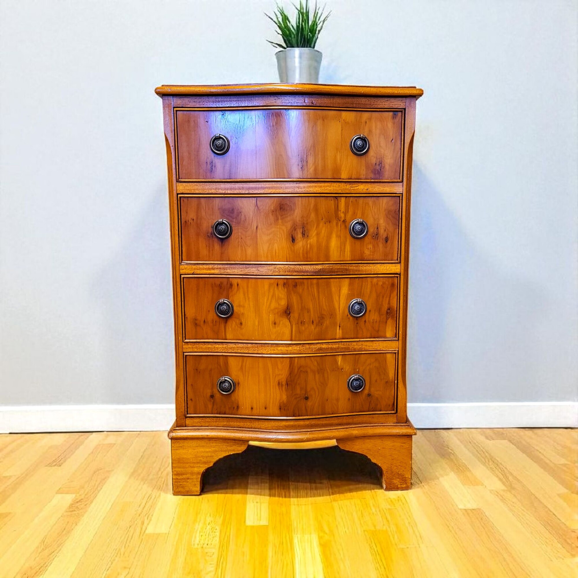 Retro kummut - 20. sajandi keskpaiga vintage võlu