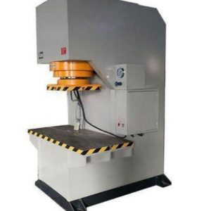 Hüdrauliline press metallitööstusele